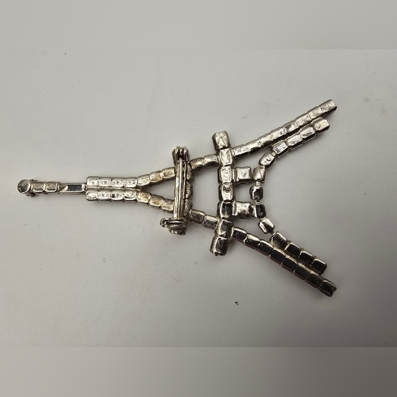 Vintage Eiffle Tower Brooch - Picture 8 of 10